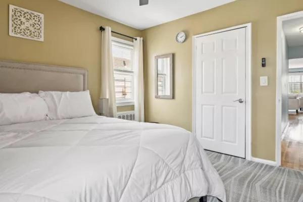 Rockaway 3 Bedroom Suite By The Sea. New York Eksteriør billede